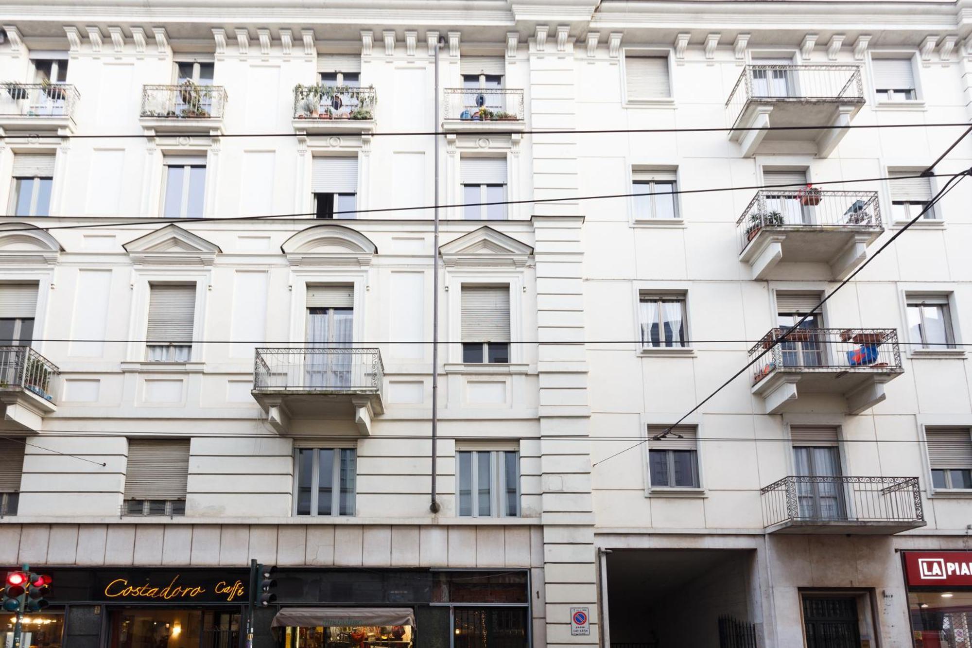 Renovated 3 Bedroom Apartment In The City Center Torino Eksteriør billede